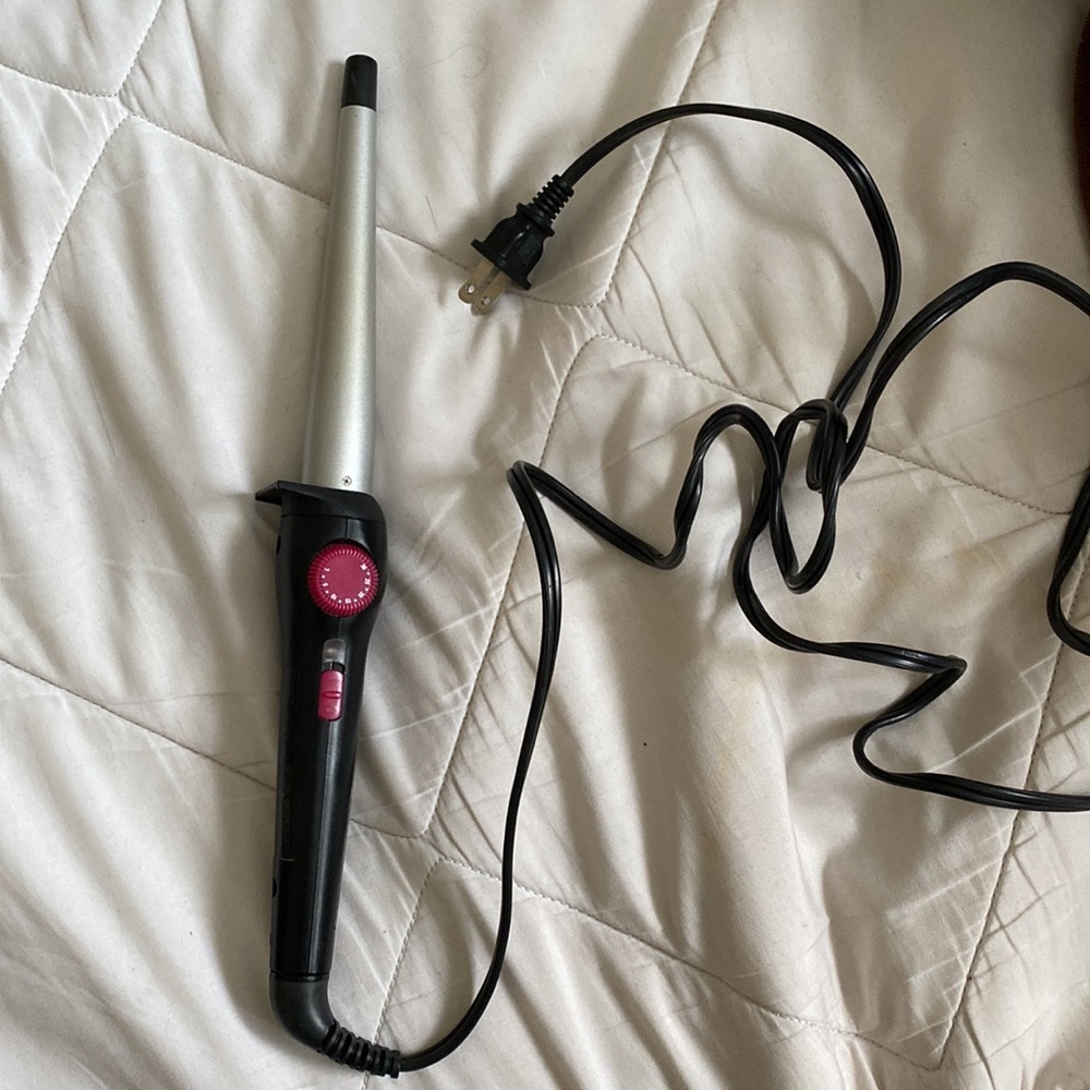 Remington 1/2 -1  inch curing iron